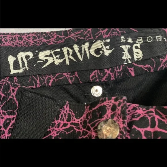 lip service shorts - Picture 3 of 3